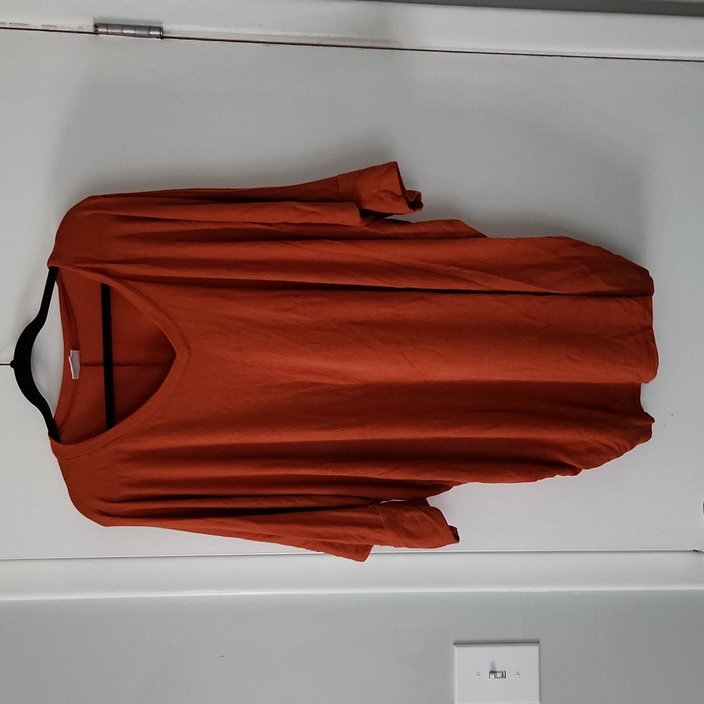 Lularoe top